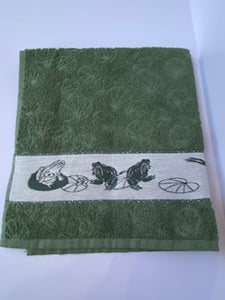 Hand Towel Froggy Laurel