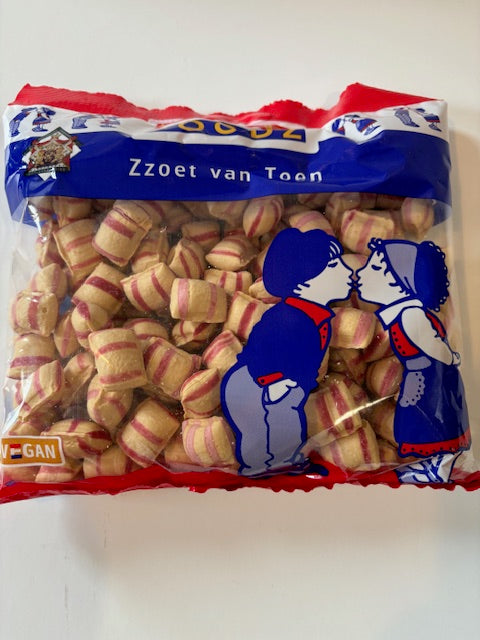 Holland Soft Cinnamon Pillows